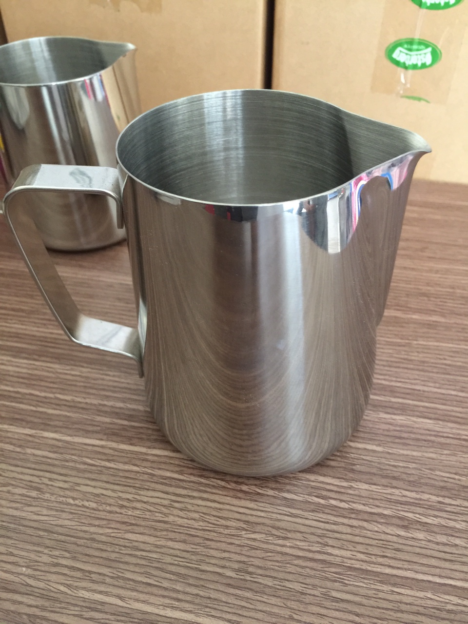 ca đánh sữa 600ml