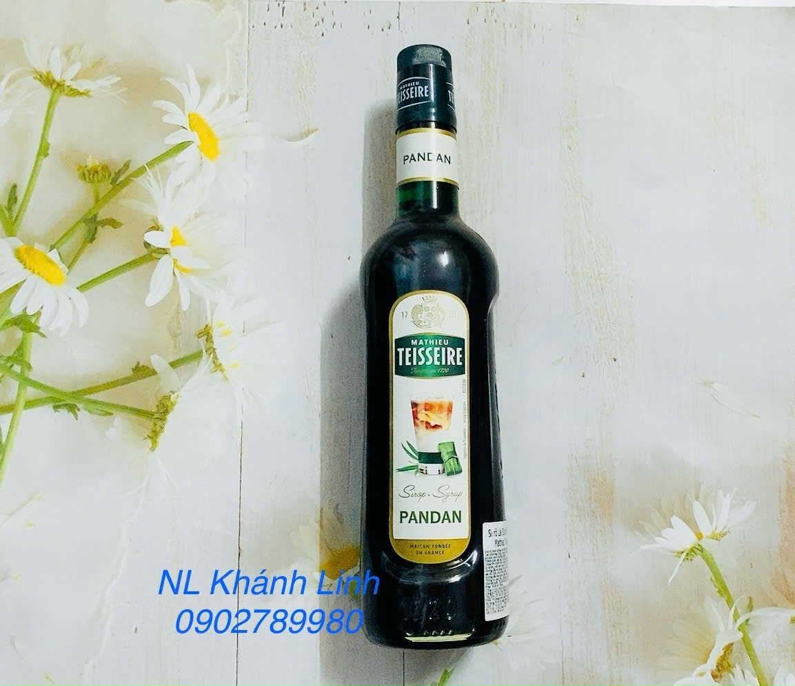 Syrup Teissre Lá Dứa 700ml